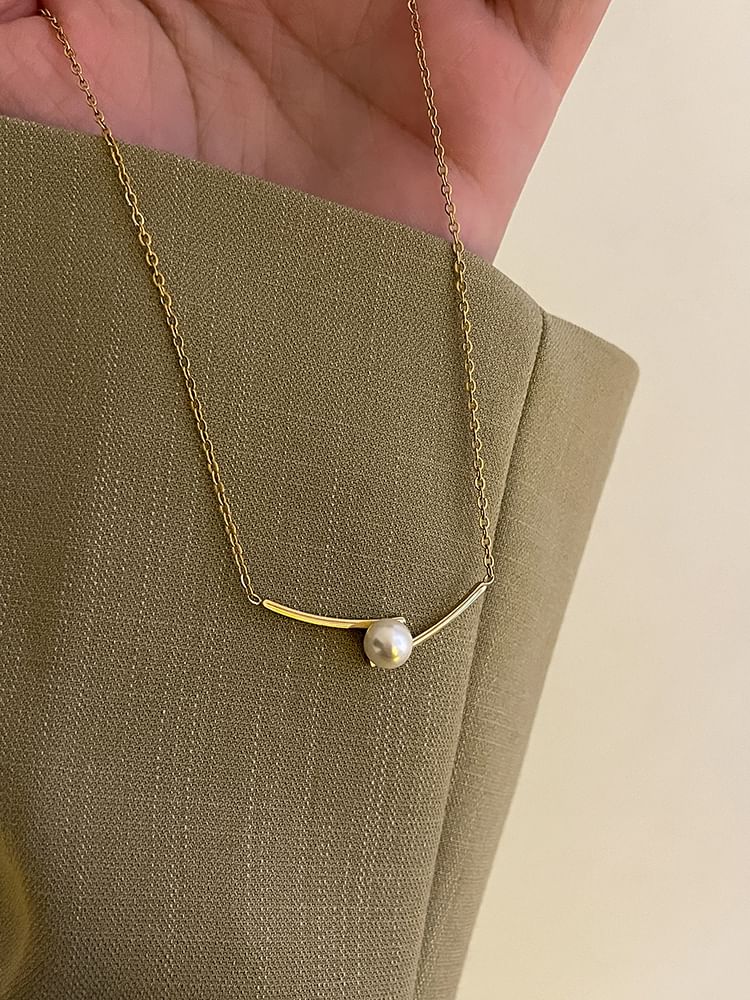 ネックレスペンダントパールフェイク