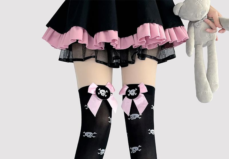 Bow Print Over-The-Knee Socks Skull