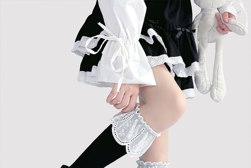 Spitze (verschiedene Designs für hohe Kniestrümpfe mit Besatz)