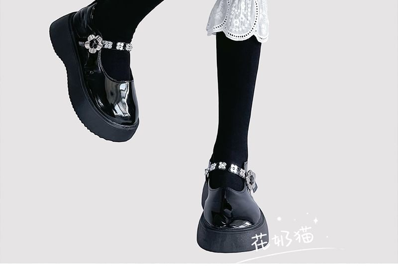 Spitze (verschiedene Designs für hohe Kniestrümpfe mit Besatz)