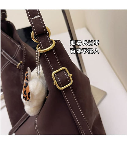 Faux Leather Clasped Shoulder Bag
