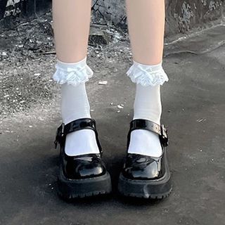 Set Trim / Tall Lace Socks