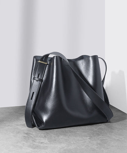 ラージバケットカジュアルレザーバッグ ブラック 大容量 カーフ 新品