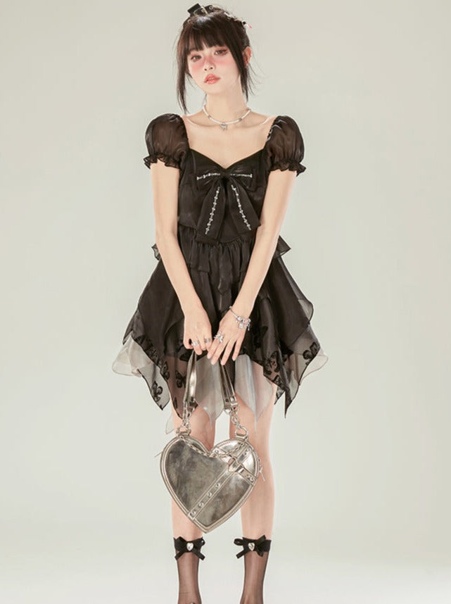 ノースリーブボウブラックパフリボンドレス