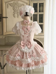 Pink Miracle Pâtissier Lolita dress on mannequin
