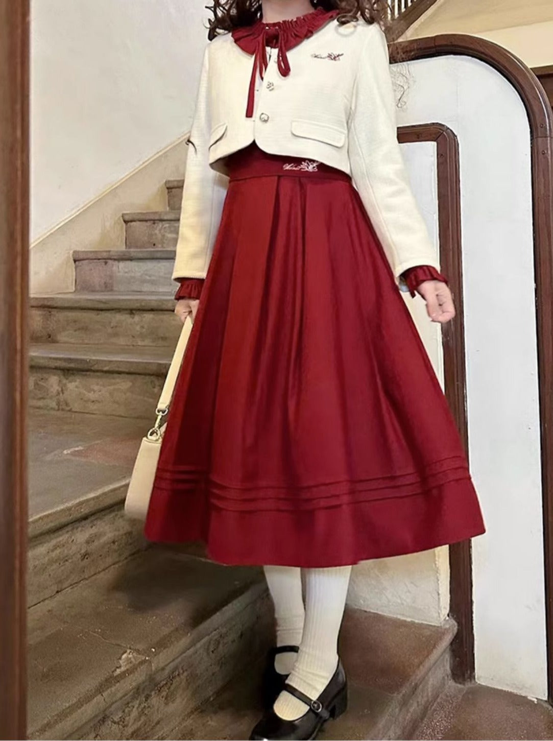 Elegant White Short Waist Retro + Jacket Design Logo