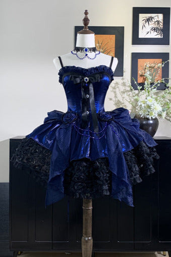 Set reservations: Trailing Gothic for Elegant Gorgeous Deadline 28th Rose April + Version Dress