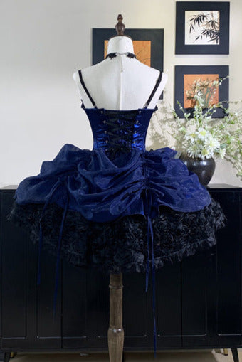 Set reservations: Trailing Gothic for Elegant Gorgeous Deadline 28th Rose April + Version Dress