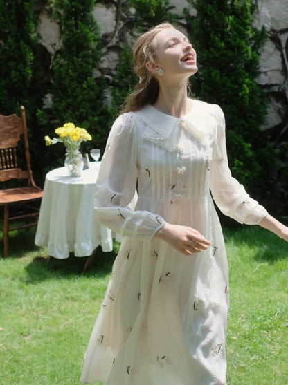 優しいベビーフラワーフレンチスタイルドレス