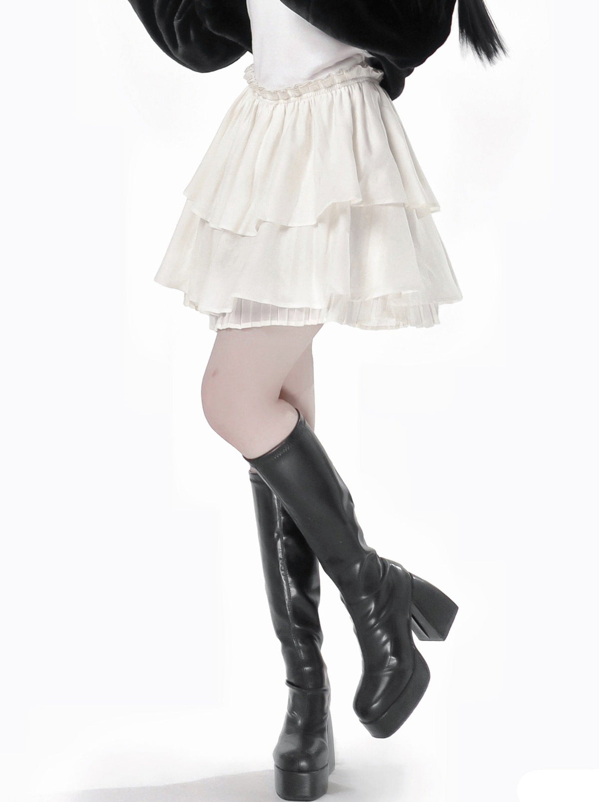 China Hoight Black Knit Springing Waist Frill Turu Dress