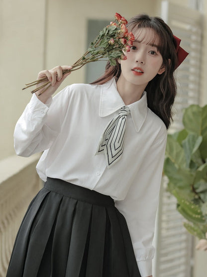 Schal + Revers Langes Hemd Rock Plissee