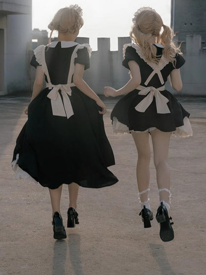 Dienstmädchenkleid Spitze Plissee