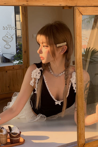 ベストトリムダブルVネックレース