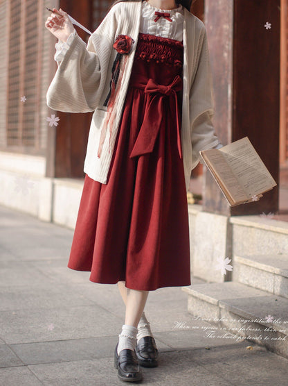 Rose Weave Suspender + Innershirt Feather + White Dress Poem Corsage + Red Ruffle Ruffle Retro Rose Jacket