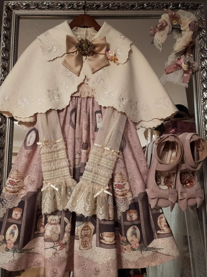 Lolita Cape Dry Doll Antiker Embroy Cape