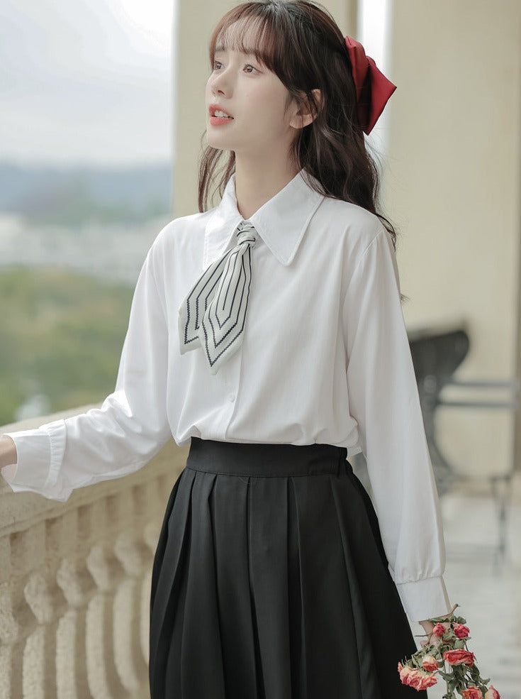 Schal + Revers Langes Hemd Rock Plissee