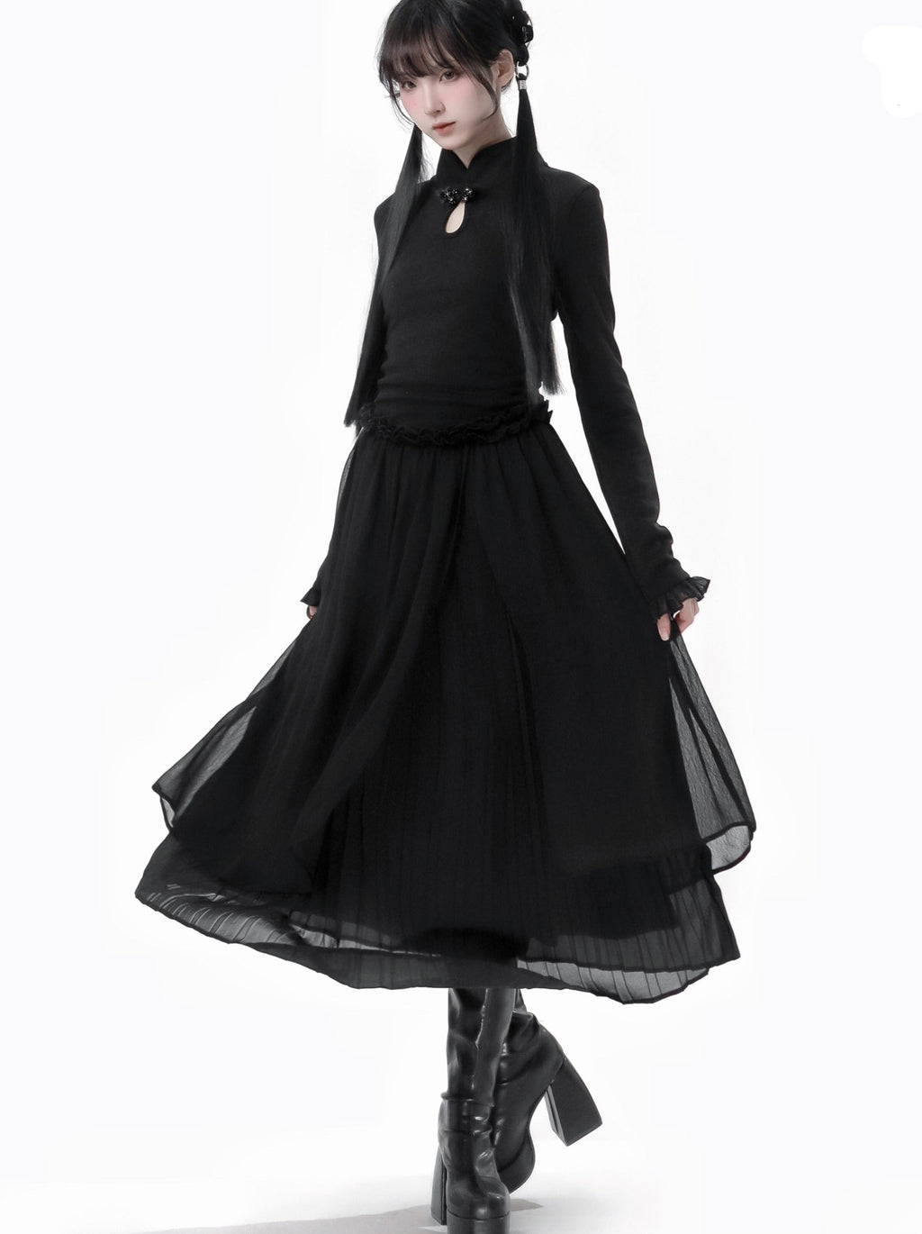 China Hoight Black Knit Springing Waist Frill Turu Dress