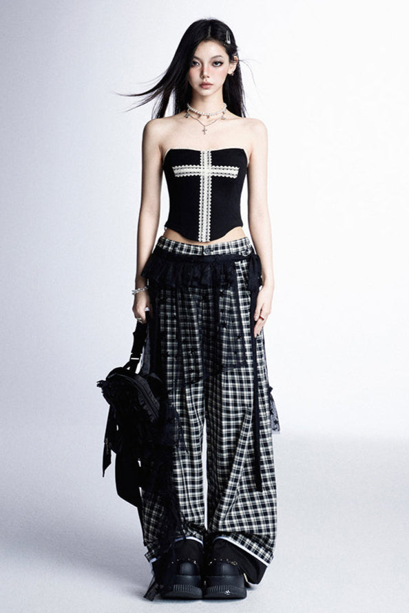 レッグチェックとブラックパンツ ホワイトワイド