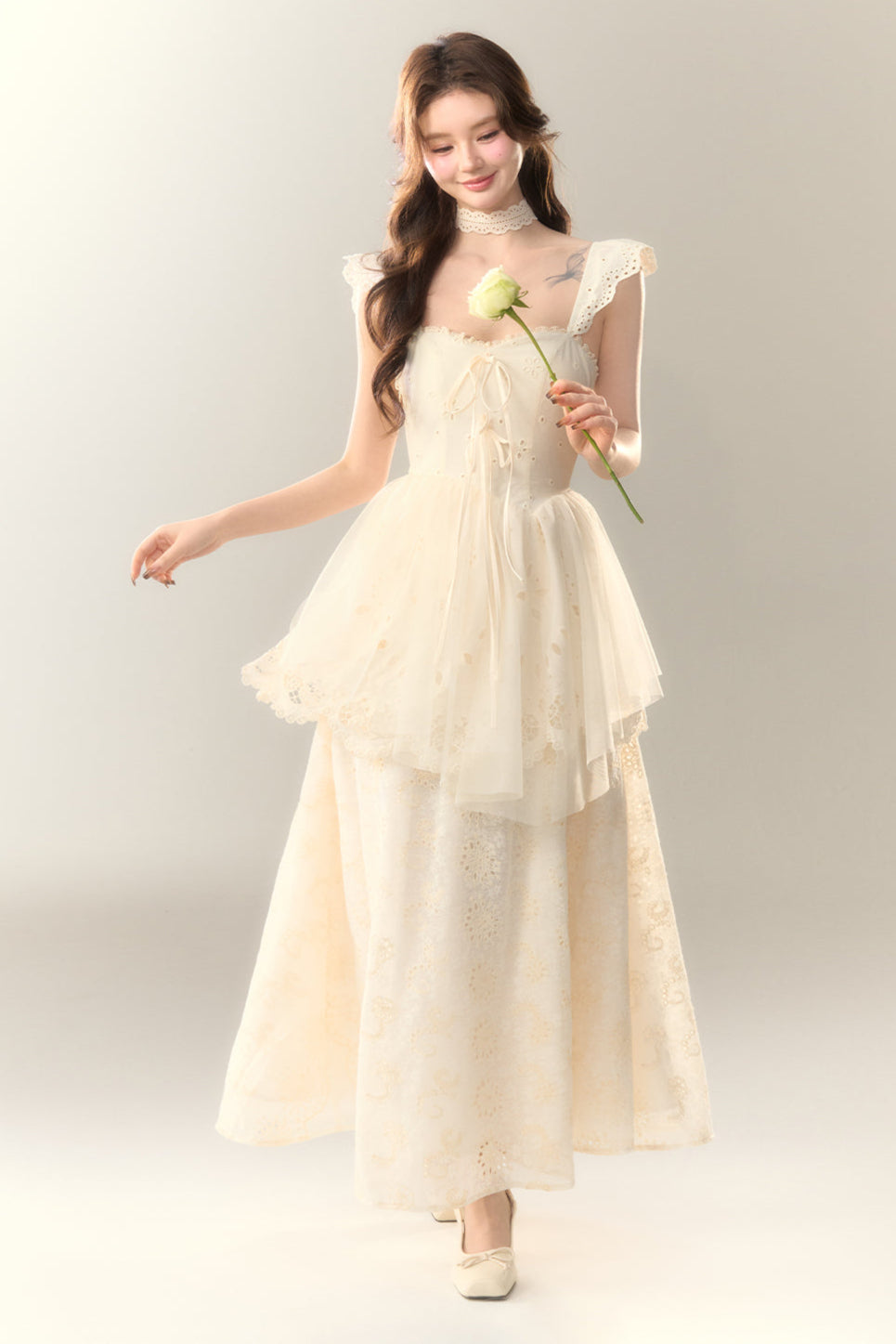 Stickereikleid Baumwolle Blume Weiß