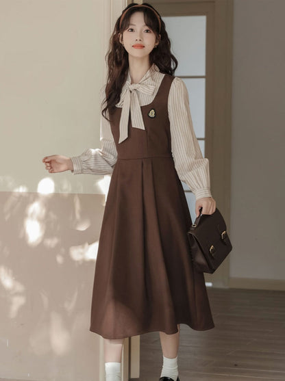 ストライプスタイルのドレス スプライシングフェイクカレッジ