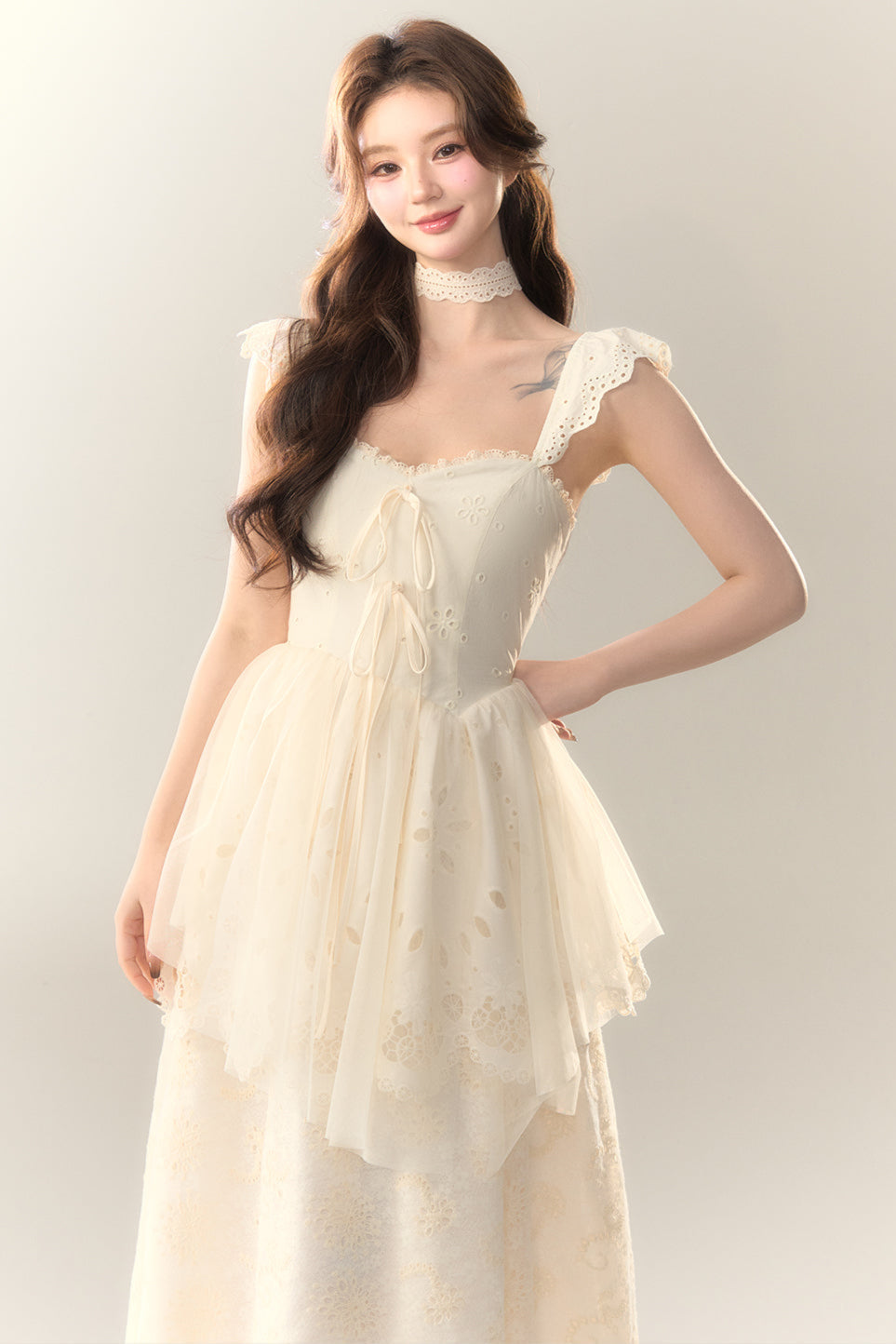 Stickereikleid Baumwolle Blume Weiß