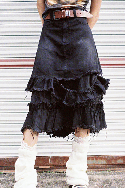 切りっぱなしミディデニムスカート