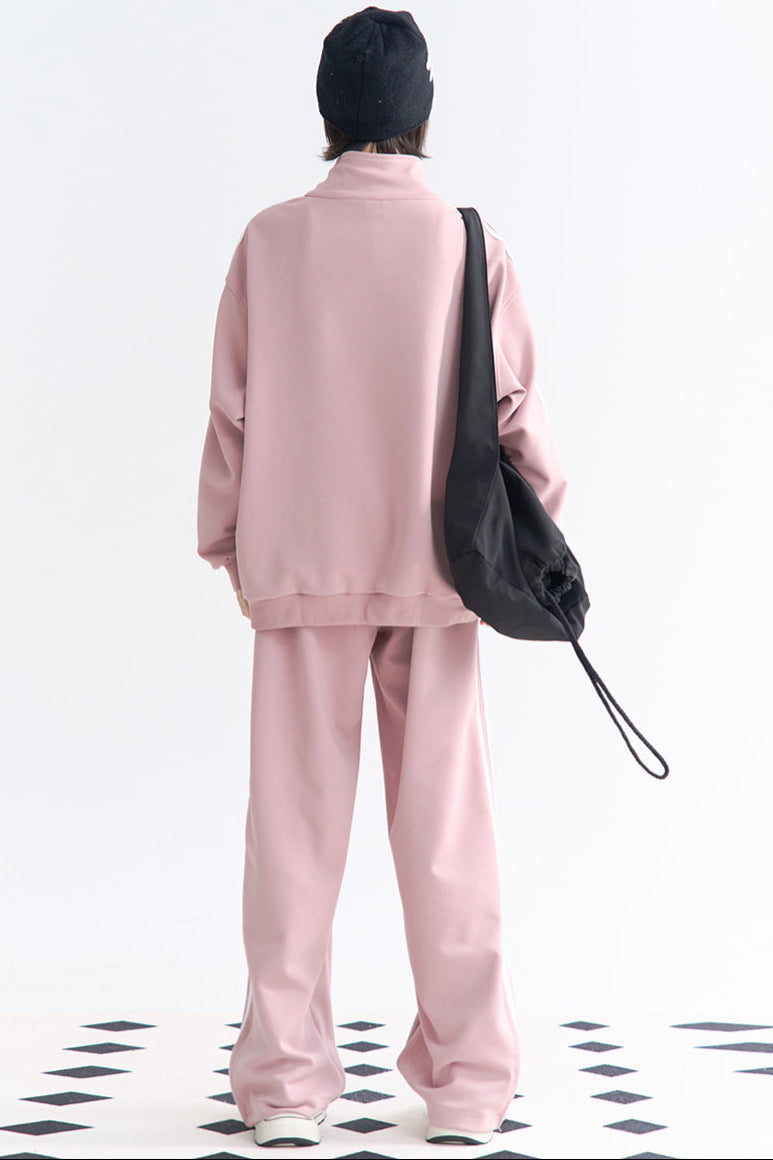 ミュージアムスタイルパンツとセットアップジップジャケット