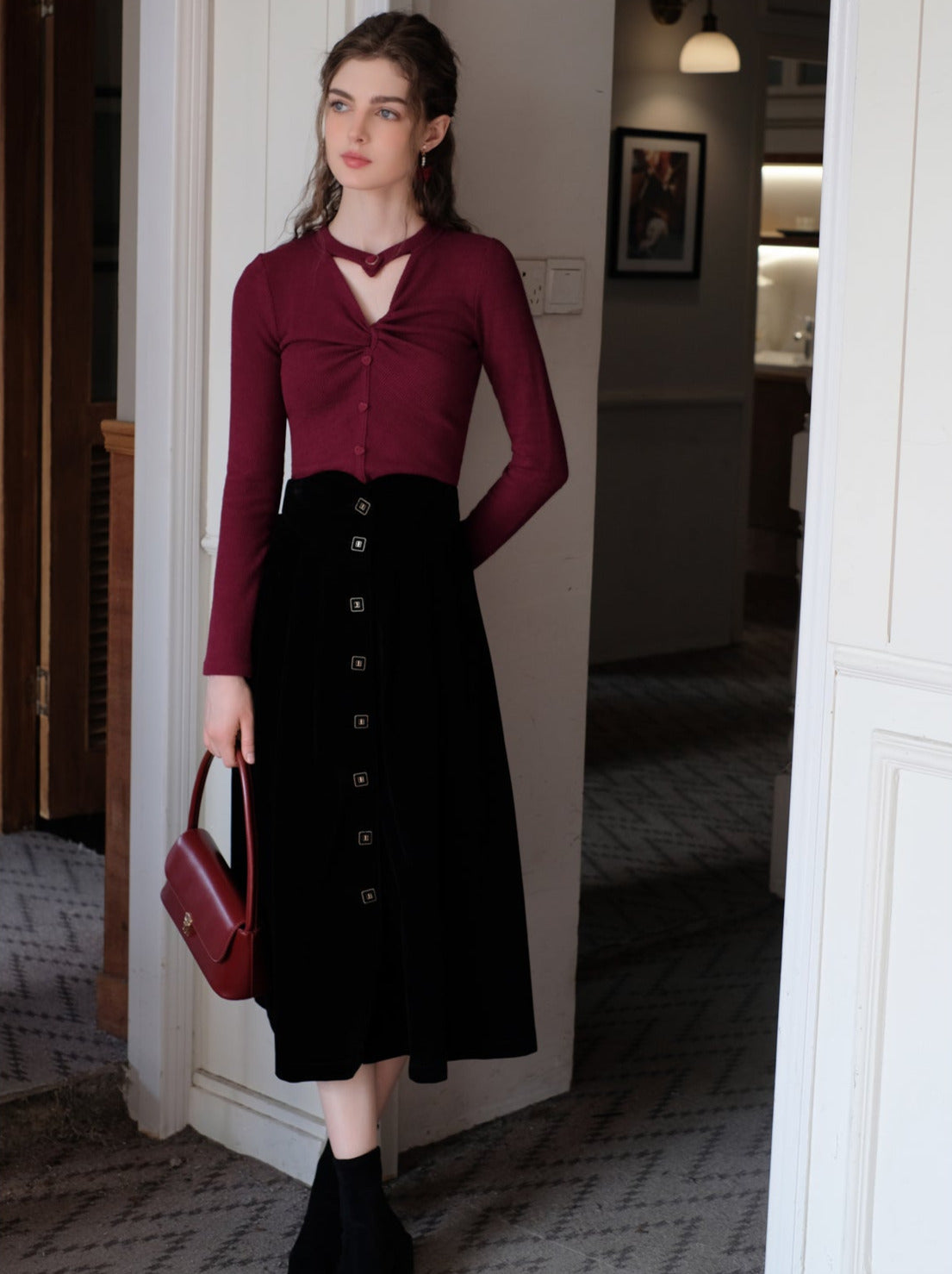 Schwarzer französischer Rock aus gedrehtem Strick „Love“