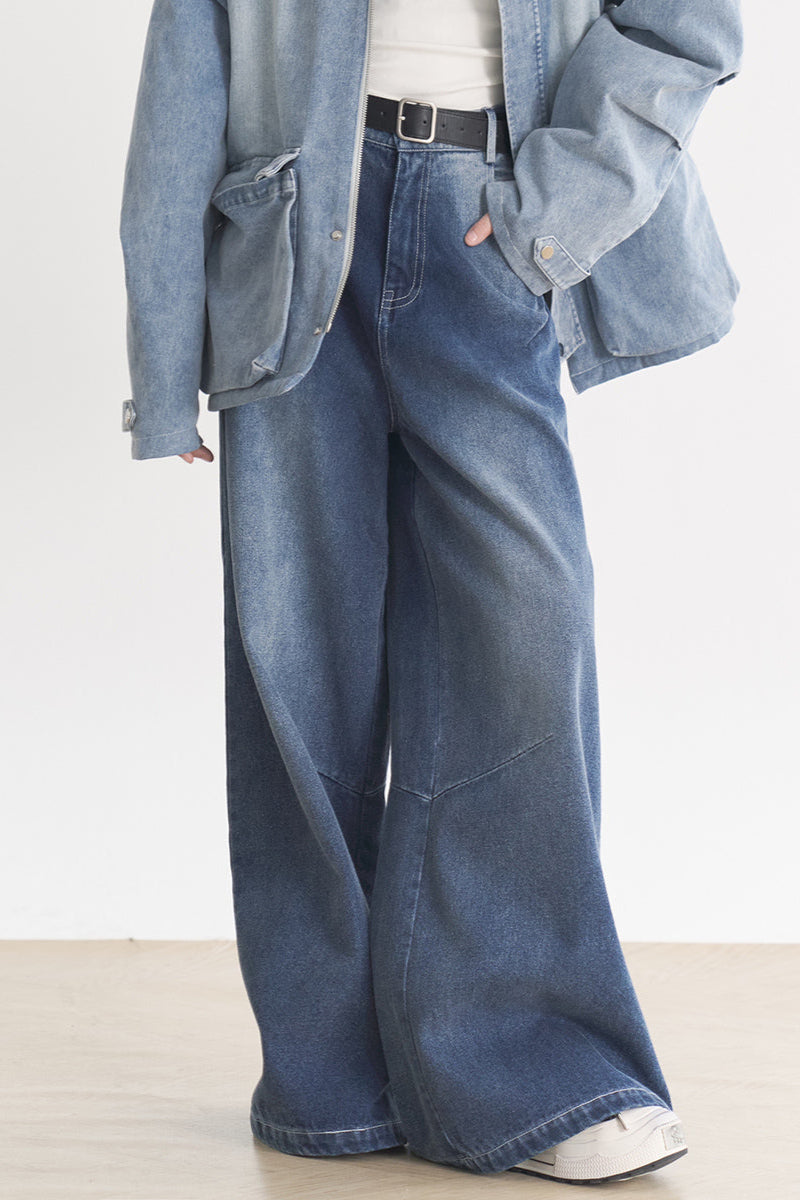 Wide Gravity of Jeans Leg Museum Retro