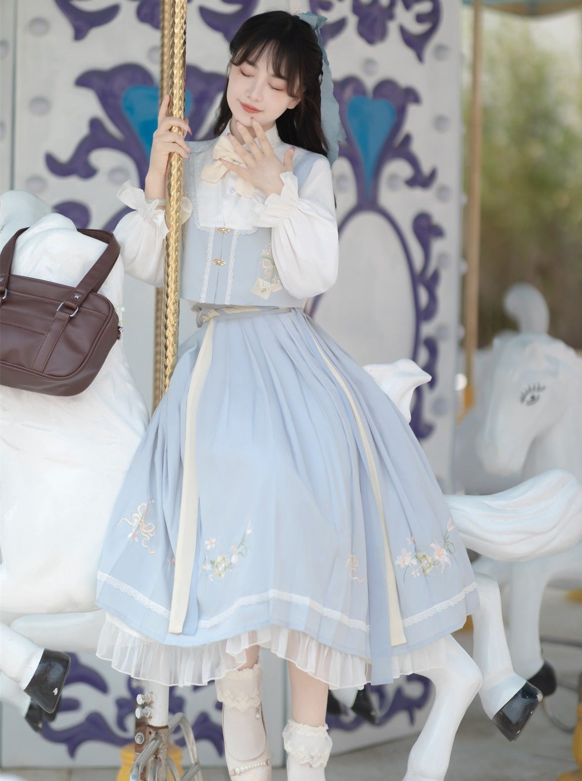 Pleated China + Blouse Idol Vest Skirt