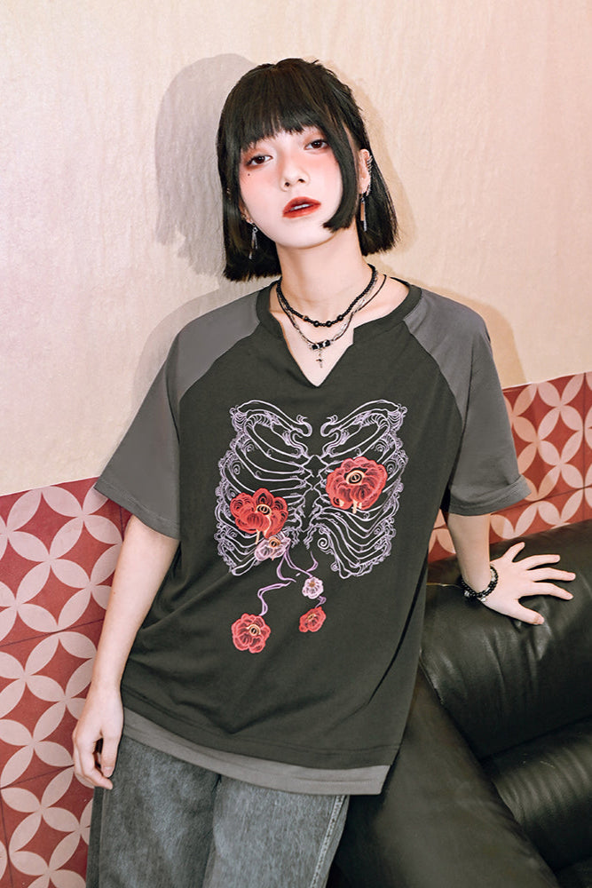 ボーンフラワーバイカラーラグラントップVネック