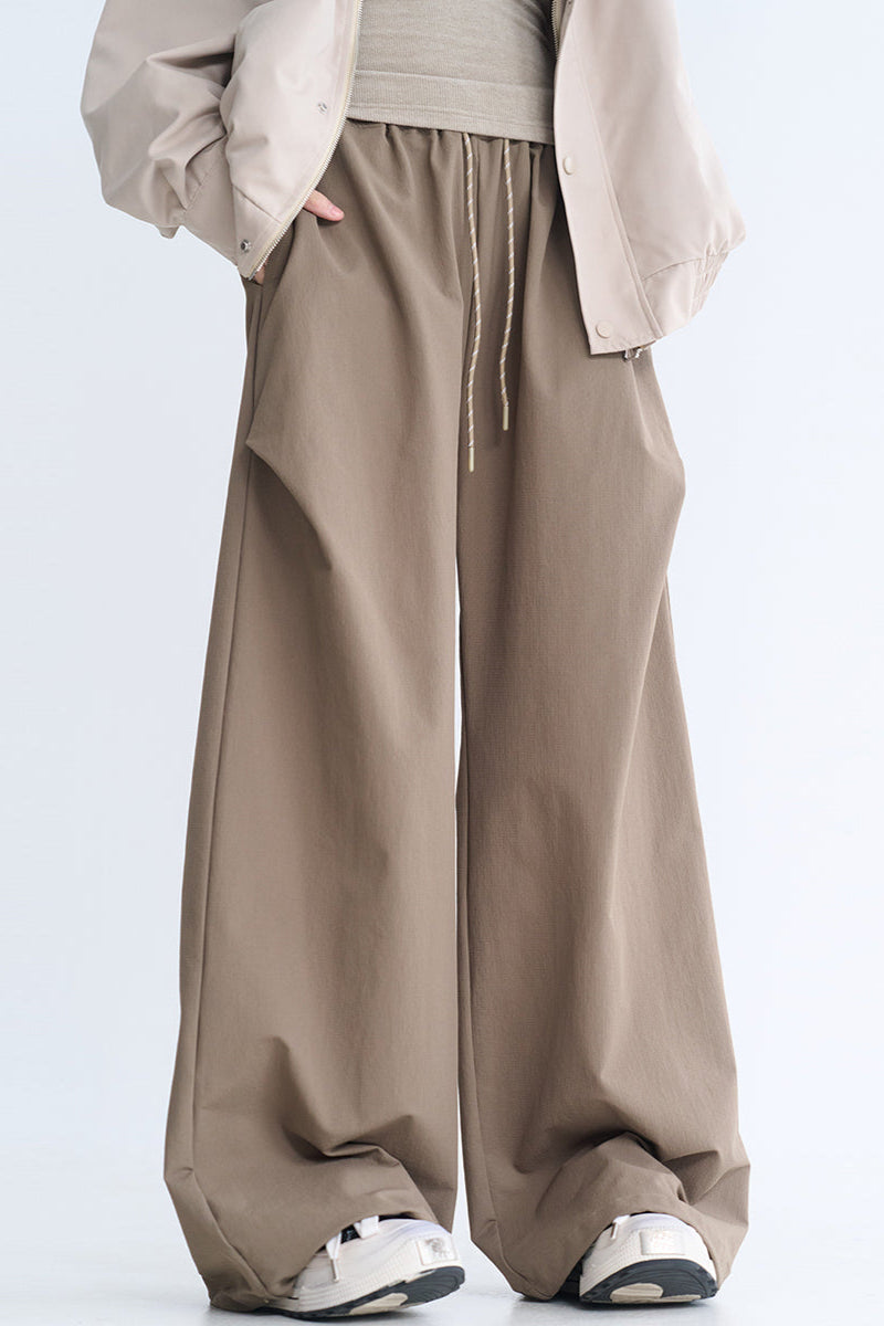 ミニマリストなワイドレッグカジュアルパンツ