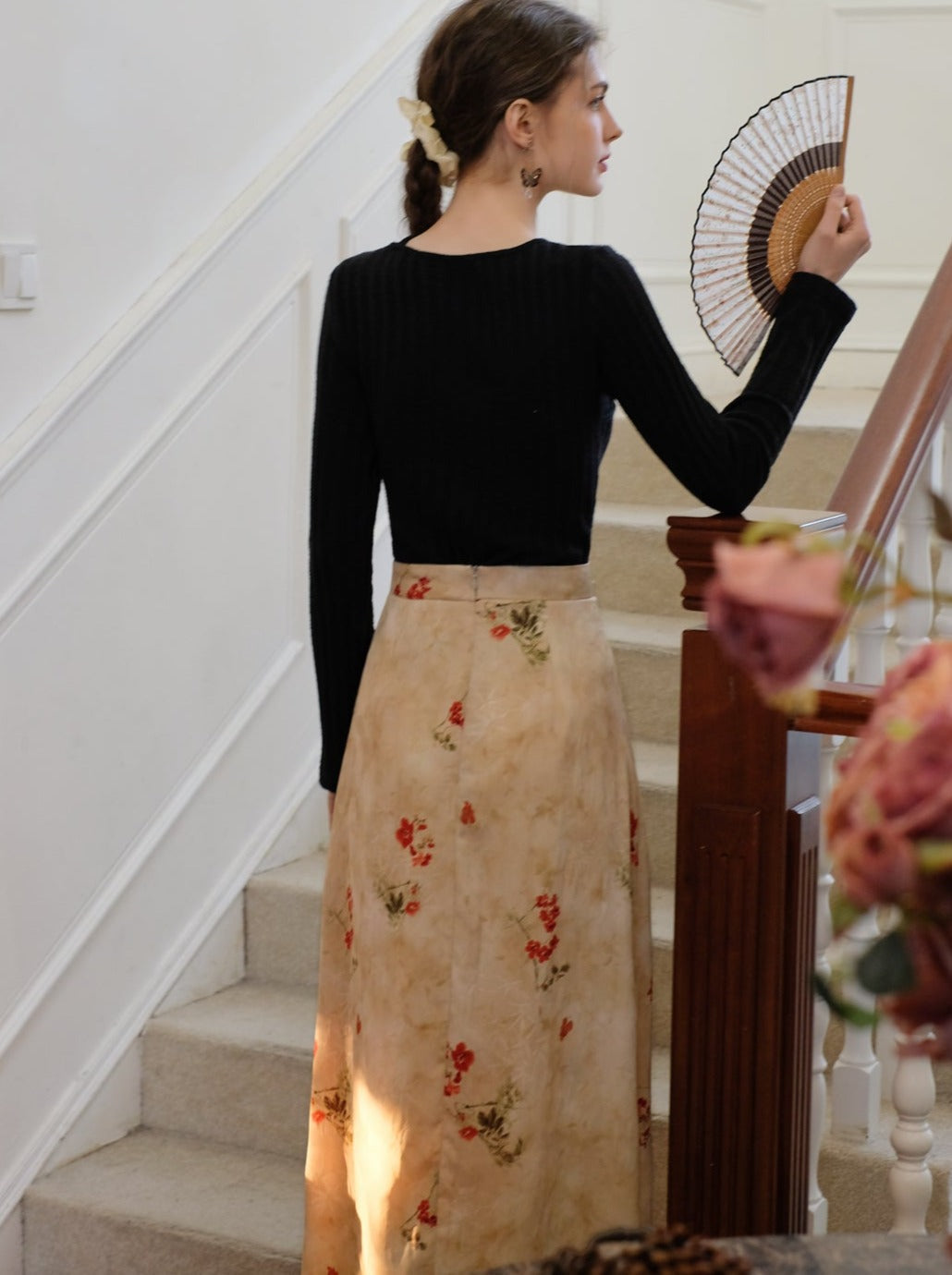 Blumenoberteil, langer asymmetrischer Schlitzrock