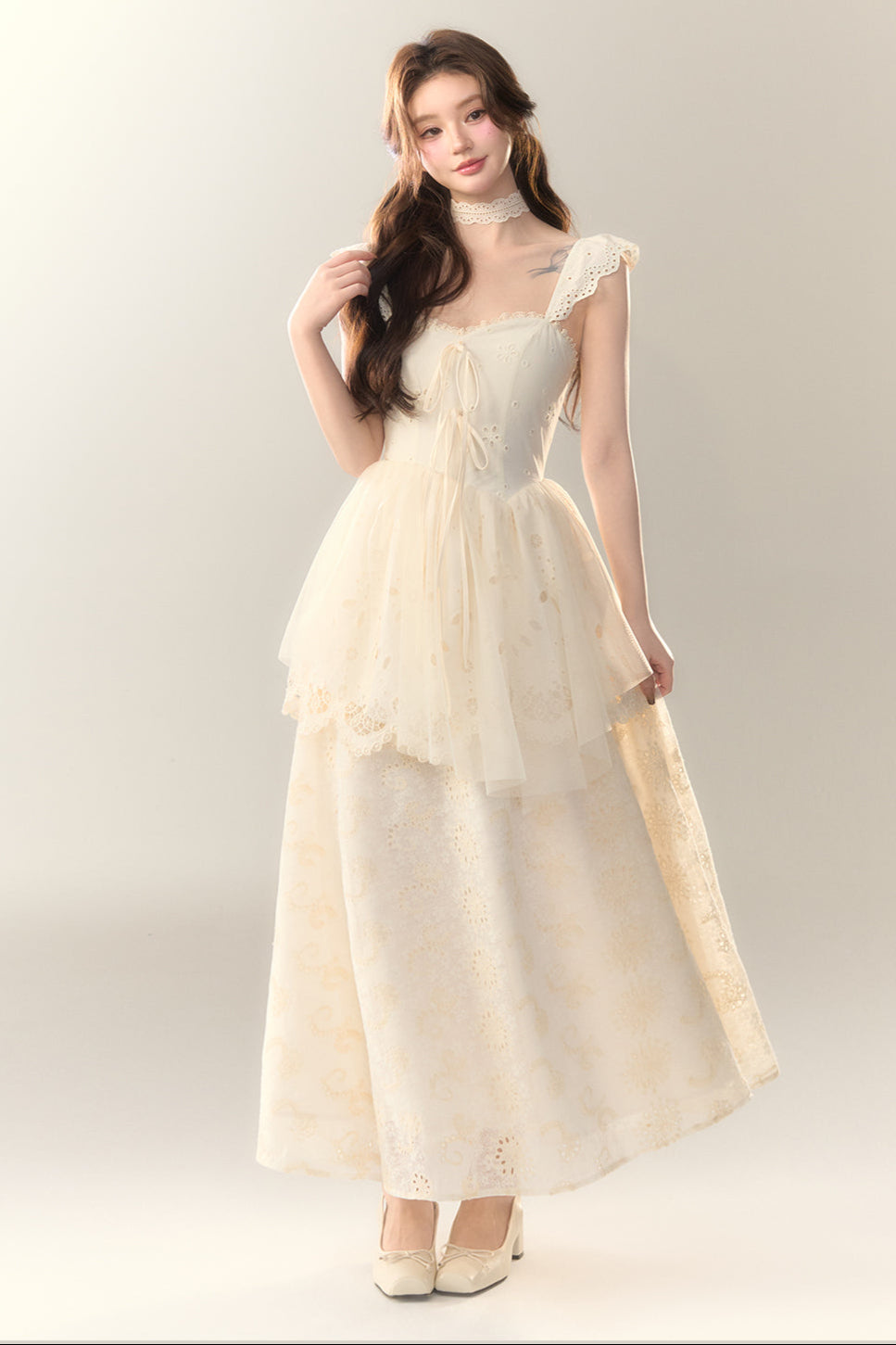 Stickereikleid Baumwolle Blume Weiß