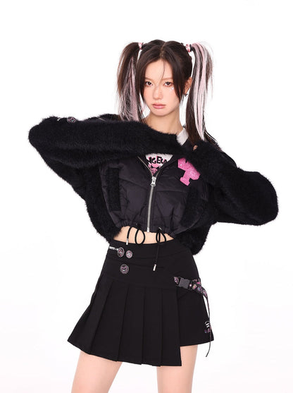 Kurze Oberbekleidung mit Pelzkragen