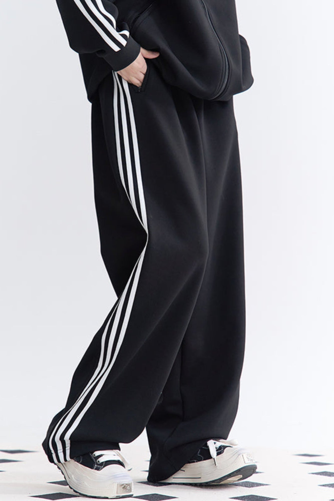 スタイルパンツ ジップミュージアムジャケットとセットアップ