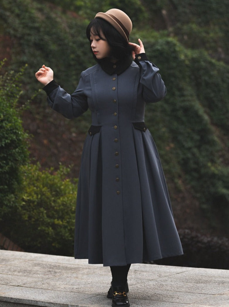 エレガントなレトロクラシックドレスコート