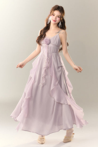 Rosenkleid mit schwerer Rüschenarbeit