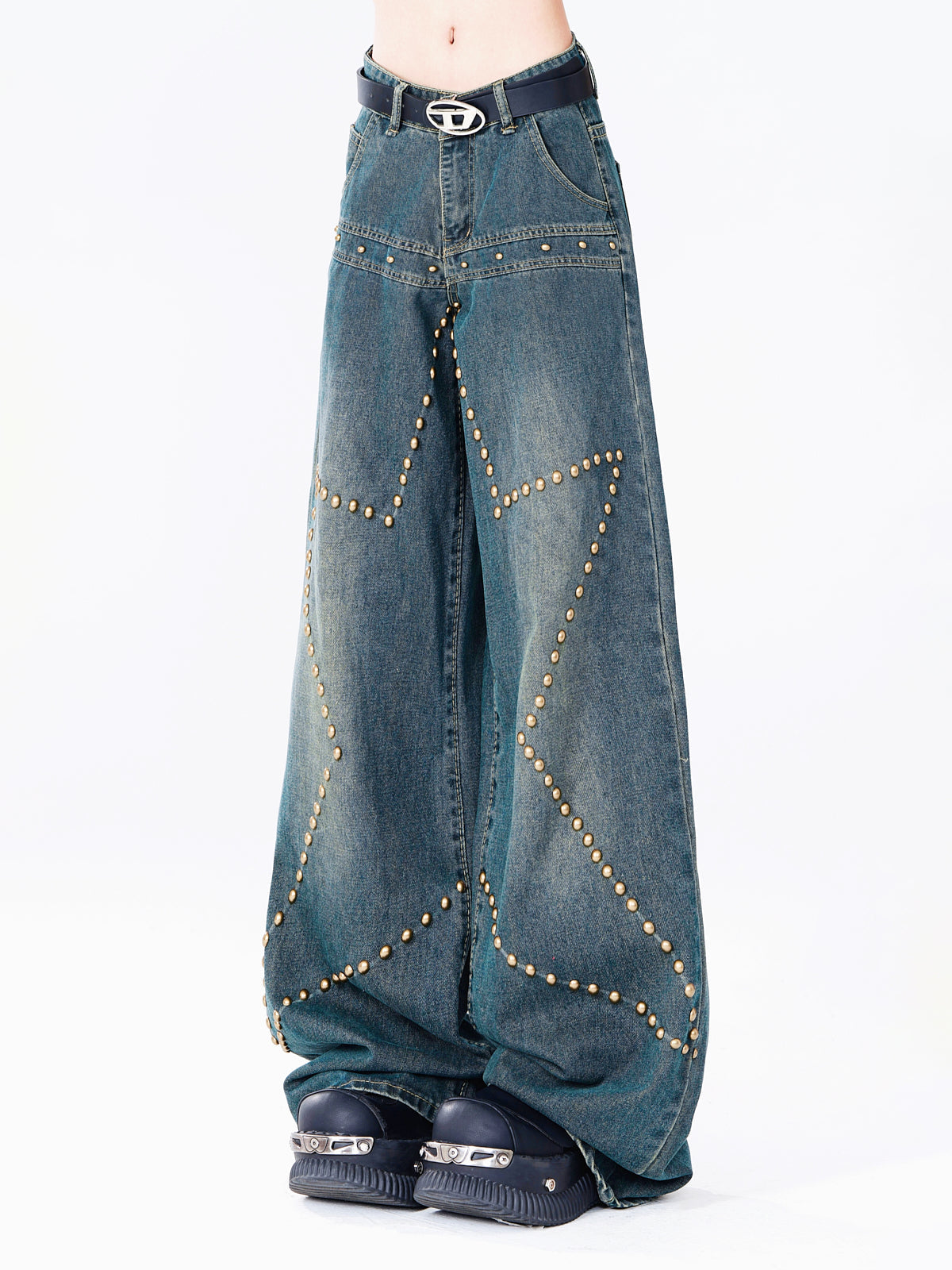 Lockere, weite Jeanshose