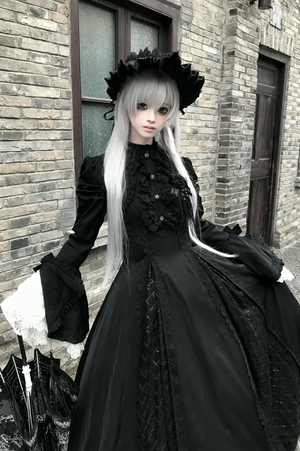 Gothic Black and White Widow Lace Princess Sleeve Faux Two-Piece Long Dress