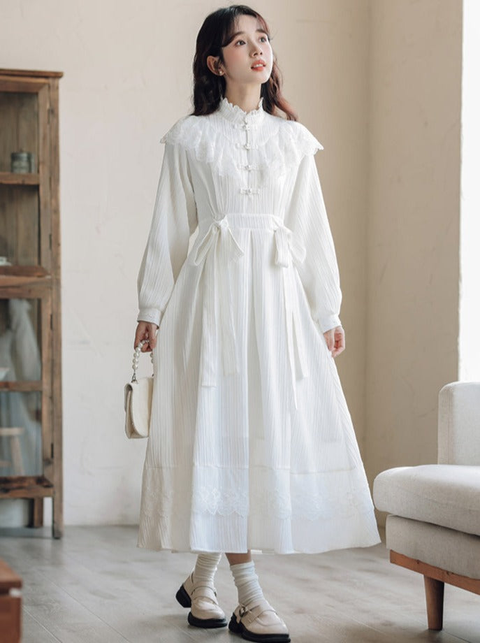 Robe en dentelle chinoise avec ruban à la taille