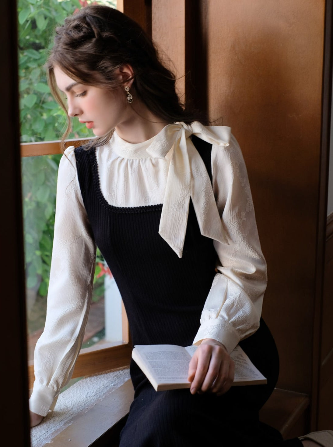 Ribbon Black Lace-Up Love Knit Half Song Fishtail Dress French Queen