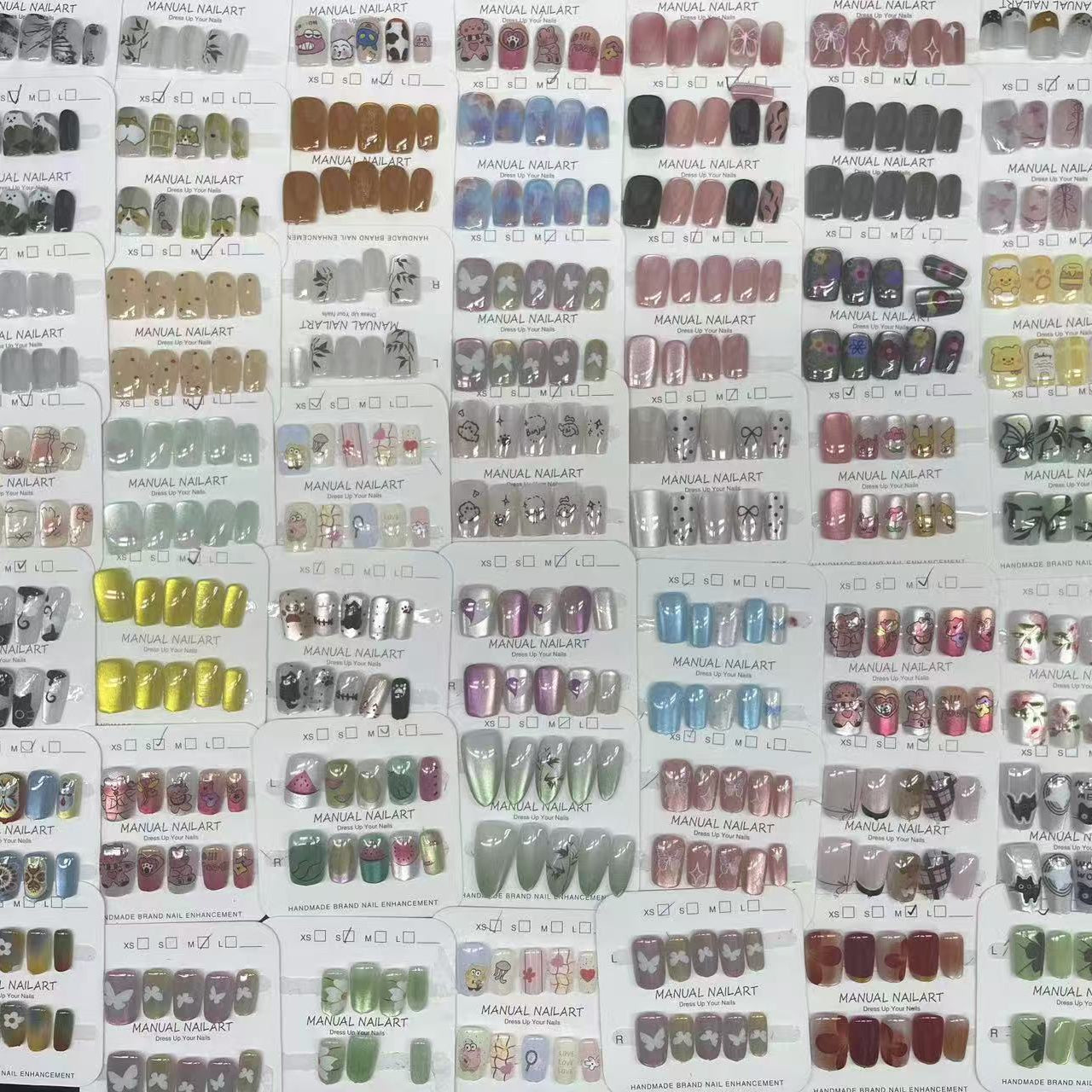 プレスオンネイルセット - ラッキーバンドル