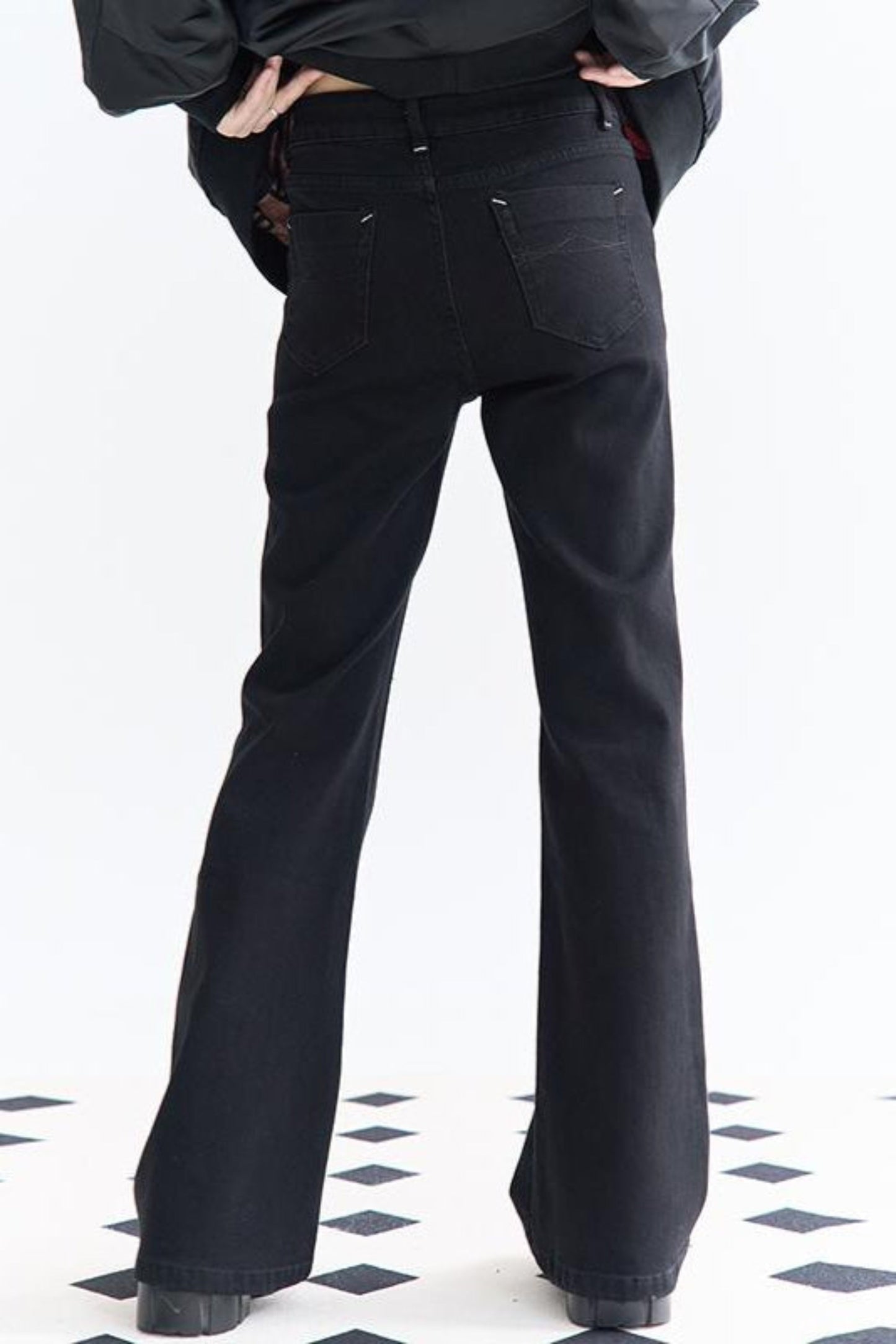 Schmale Micro-Flare-Jeans