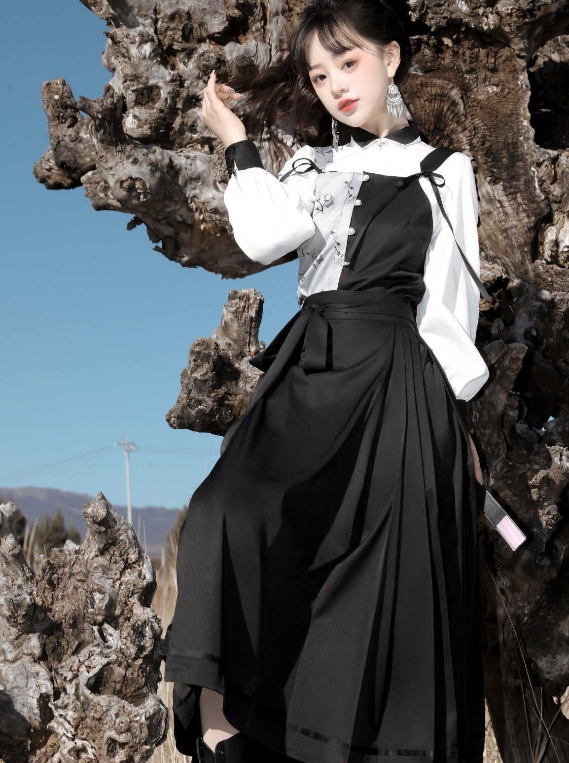 Suspenders Vest China + Blouse Flower Bi-color Asymmetrical Dark