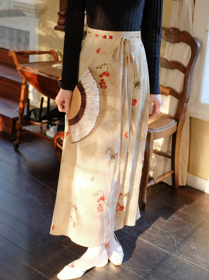 Blumenoberteil, langer asymmetrischer Schlitzrock