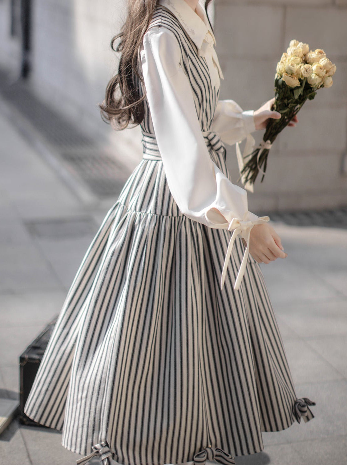 Kleid Ribbon Ribbon Shirt Retro French V-Ausschnitt gestreift