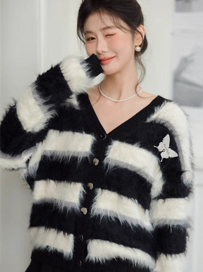 Gestreifter Schmetterlings-Chic-Shaggy-Cardigan