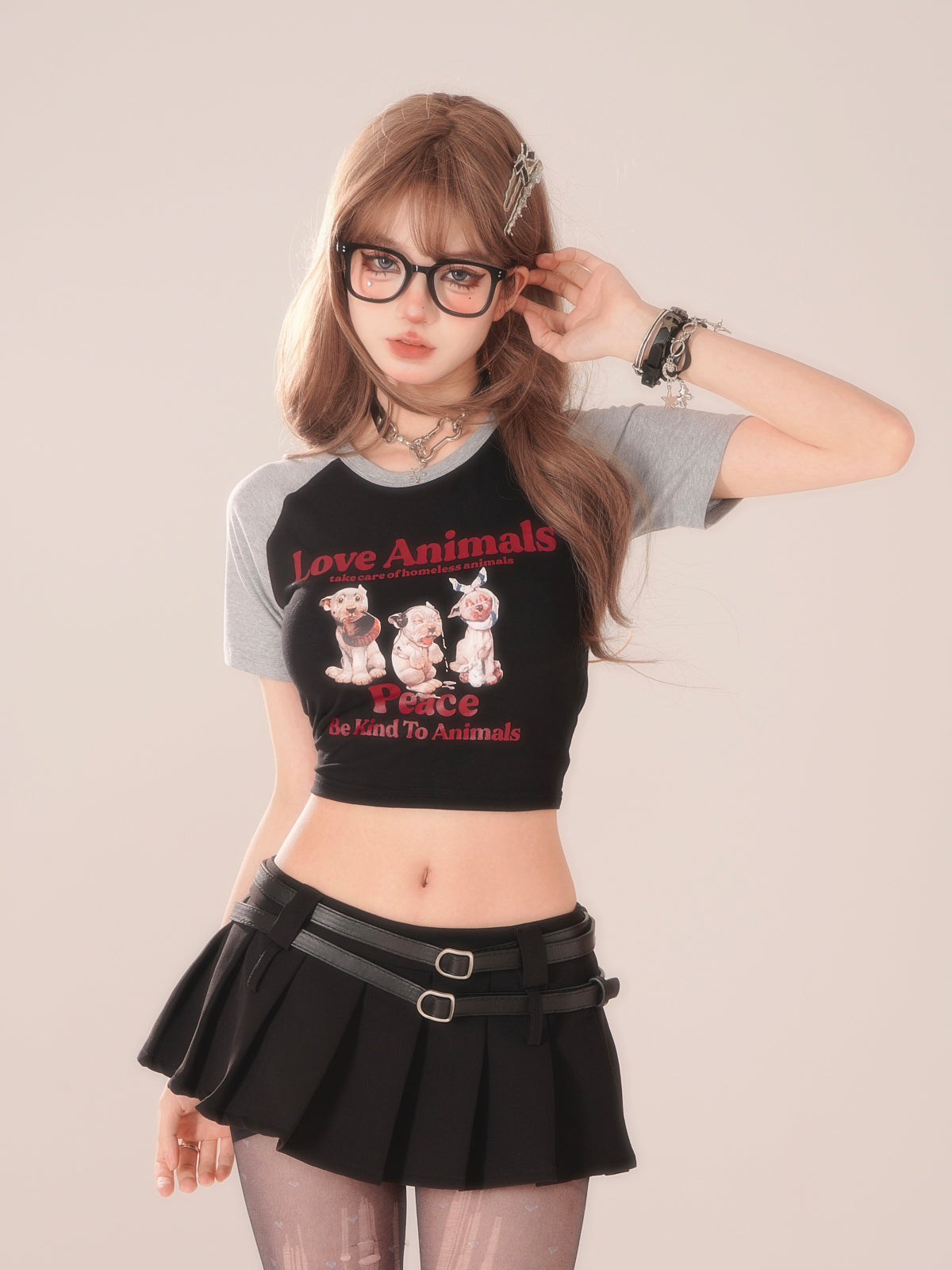 プラグインラウンドアニマルTシャツネックスリーブ