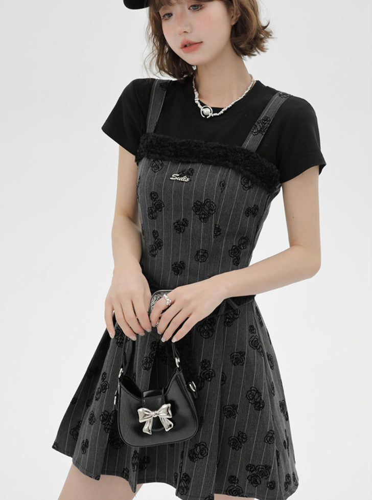 吊り下げ式ブラックローズTシャツ ブラックレトロドレス